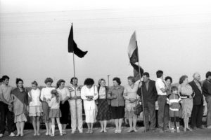 Poļi, kuri piedālījās Baltijas Ceļā, 23. augusts 1989. gadā. Fot. Rimantas Lazdynas